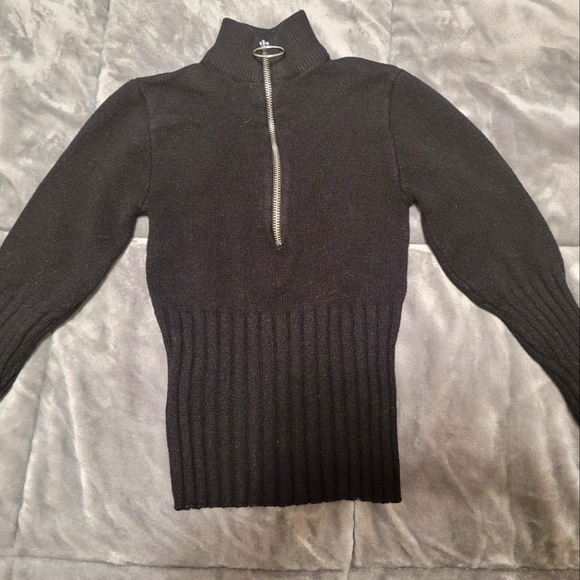 Guess Tops - Fitted Sweater